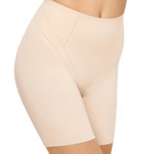 Wacoal Shape Air Thigh Shaper Short 6"